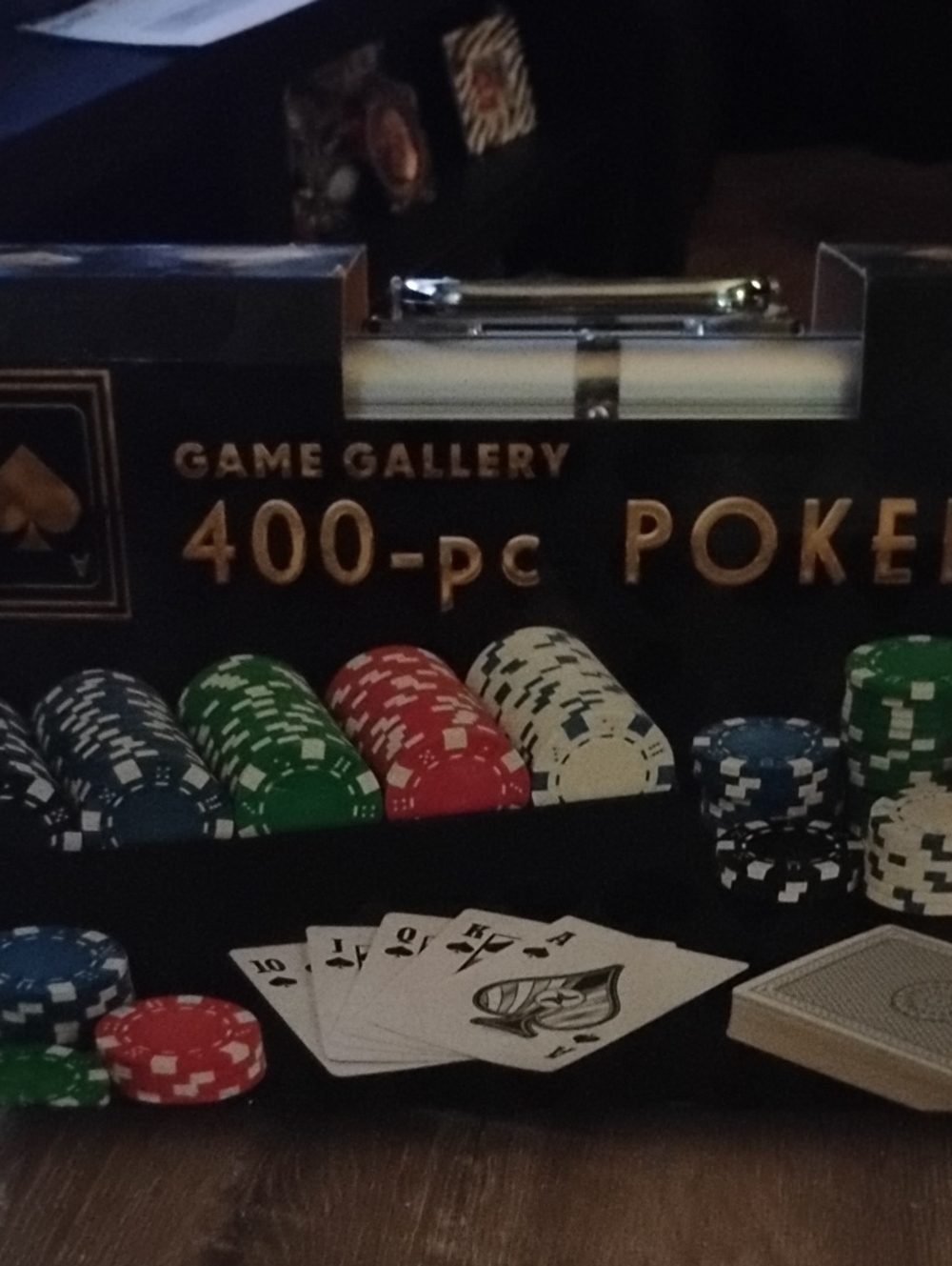 Gallery Poker Set — Black Case with Red, Green, Blue & White Chips